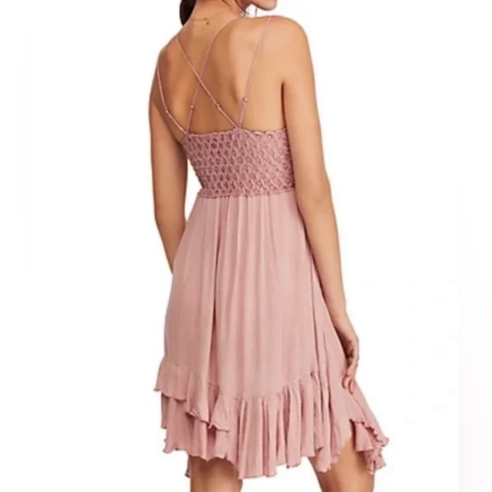 π€ FREE PEOPLE Adella Slip Dress in Rose - Picture 2 of 2